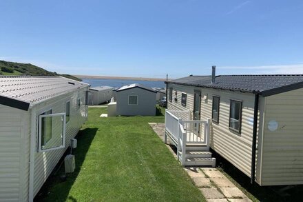 Luxury 3 bedroom static caravan at Haven Littlesea