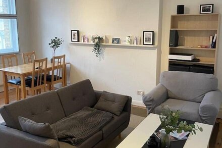 Spacious 1-bed Room Flat London