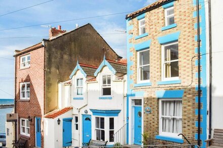 4 bedroom accommodation in Staithes