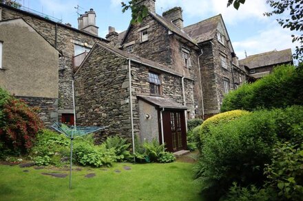 Clover Cottage, a Delightful Cottage With own Garden in the Heart of Ambleside