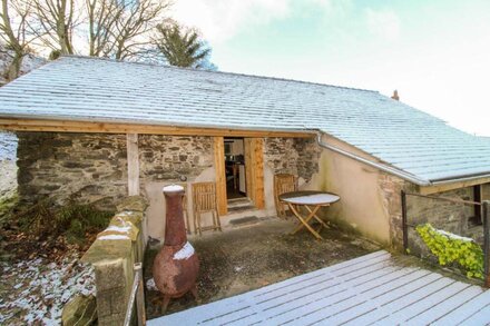 2 bedroom cottage with walking from the door over the Lorton Fells, close to Ennerdale.