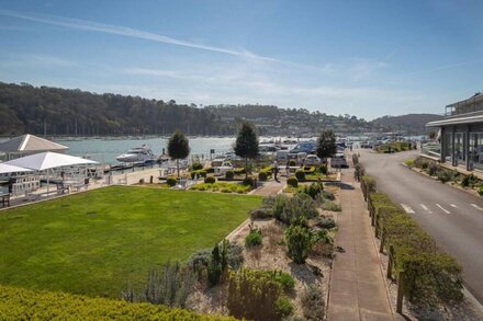 4 DART MARINA, family friendly, with a garden in Dartmouth