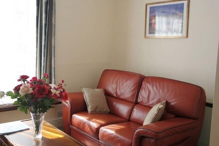 Town Centre Apartment in Leamington Spa