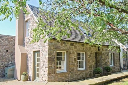 The Arns Cottage is a traditional stone built, cosy and luxurious retreat.