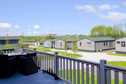 PENMARLAM LODGE RETREAT 24, family friendly in Bodinnick