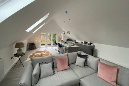 Modern barn conversion Mursley