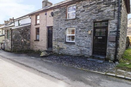 19 CWMORTHIN ROAD, with open fire in Tanygrisiau