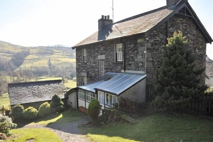 SYKE VILLA, family friendly, with a garden in Troutbeck