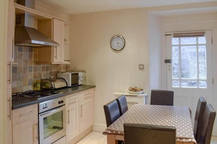 3 bedroom accommodation in Windermere