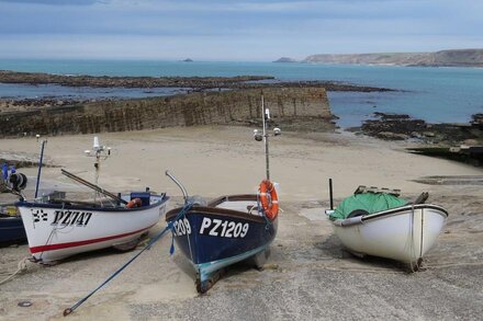 Charming Cottage On The Seafront In Sennen Cove