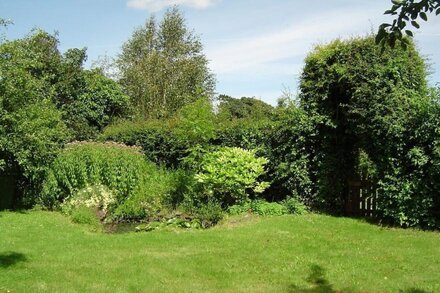 Lovely renovated Stone Cottage & Garden, great location Central Yorkshire