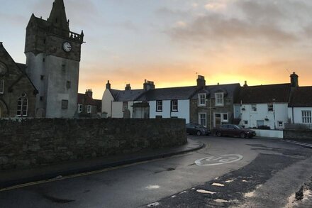 Holiday apartment in historic Scottish East Neuk fishing village Pittenweem