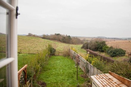 A renovated and beautifully decorated character cottage with underfloor heating.