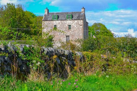 The Lady Maxwell Room at Buittle Castle, Arts & Crafts Room in a Medieval Castle