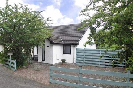 Ardachy Cottage Near Glencoe with Fab Mountain Views!