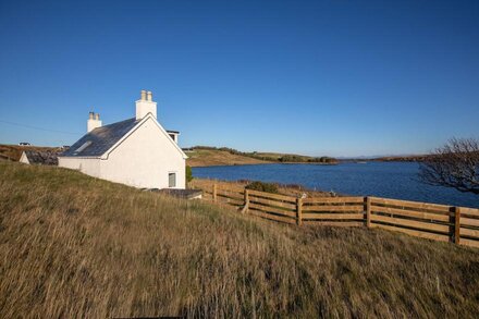 Lochside, Ellishadder