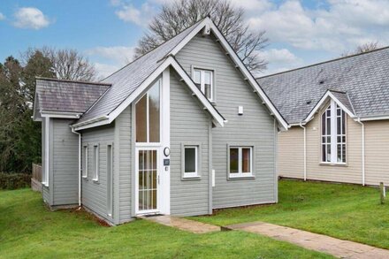 Trewhiddle Villa 27 -  a trewhiddle that sleeps 6 guests  in 3 bedrooms