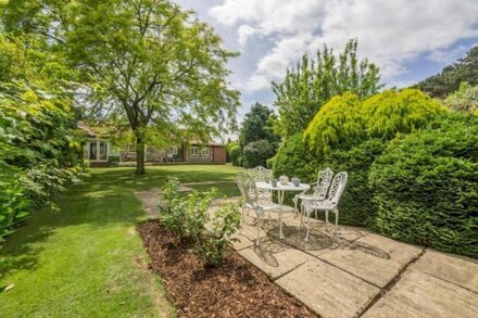 A wonderful holiday home tucked away quietly from the road in Thornham.