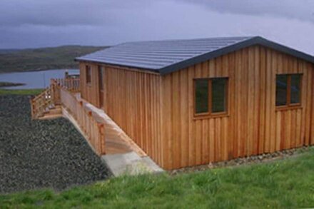 Self catering holiday chalet Orisaigh