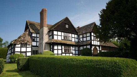 Cwmmau Farmhouse