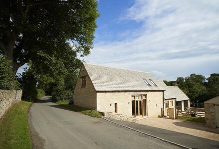 Rosebank Barn