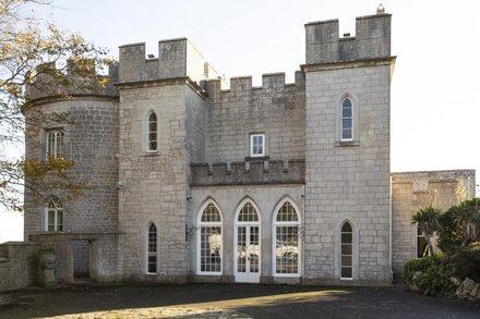 Dorset Castle