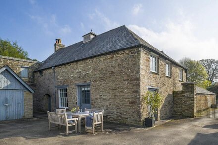 Lostwithiel Stable House