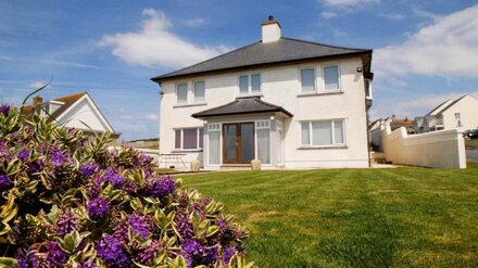 Poppit Cottage