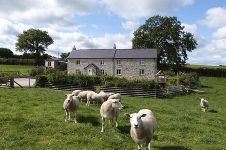 Denbigh Farmhouse