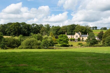 Colleton Hall and East Wing