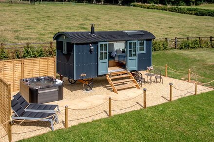 Silver Birch Shepherd Hut