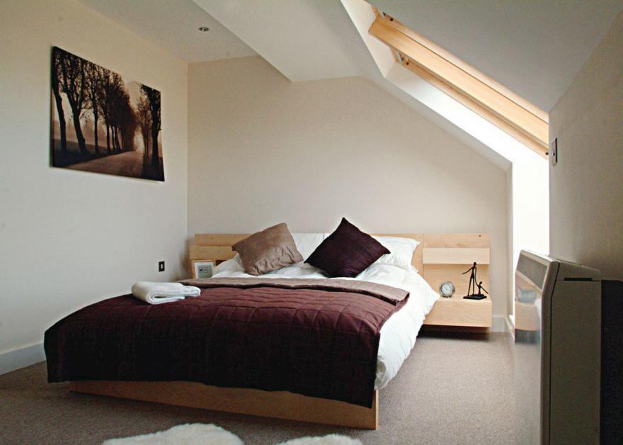 Bay Retreat Villa (sleeps 6)