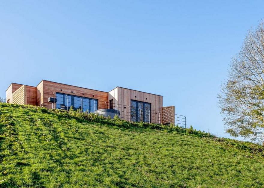 Executive Tree View Lodge