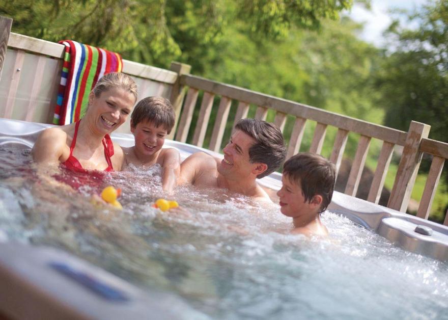 Haddon Classic Skyline 3 Spa