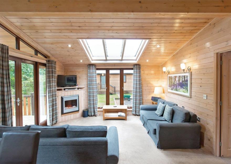 Haddon Classic Skyline 3