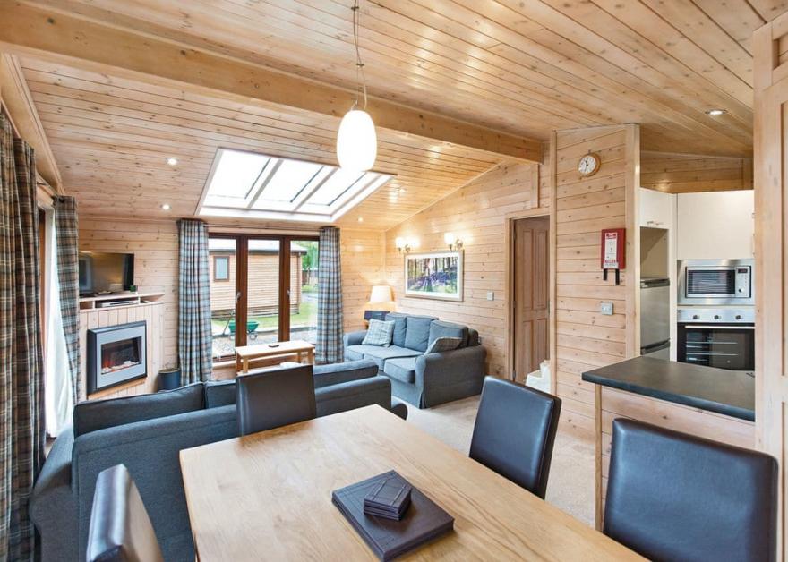 Haddon Classic Skyline 3