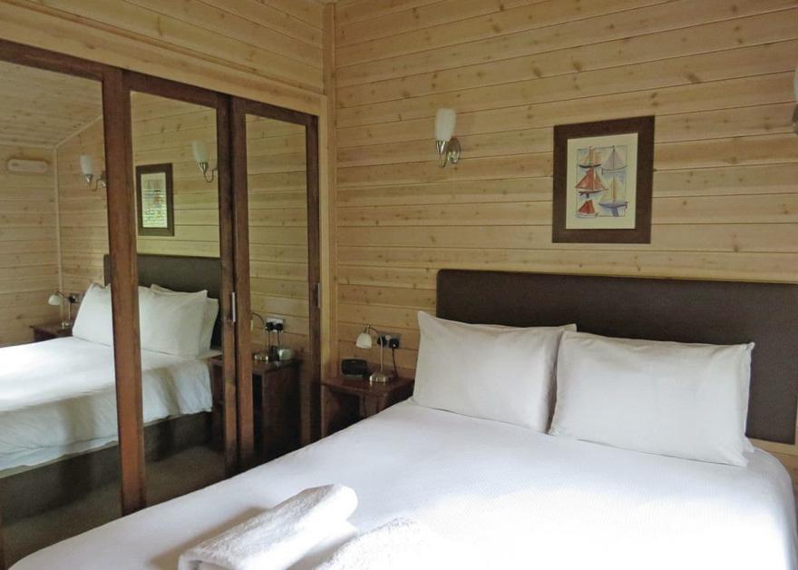 Haddon Classic Skyline 1 Spa