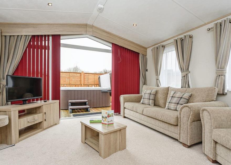 Country Holiday Home Four VIP Platinum