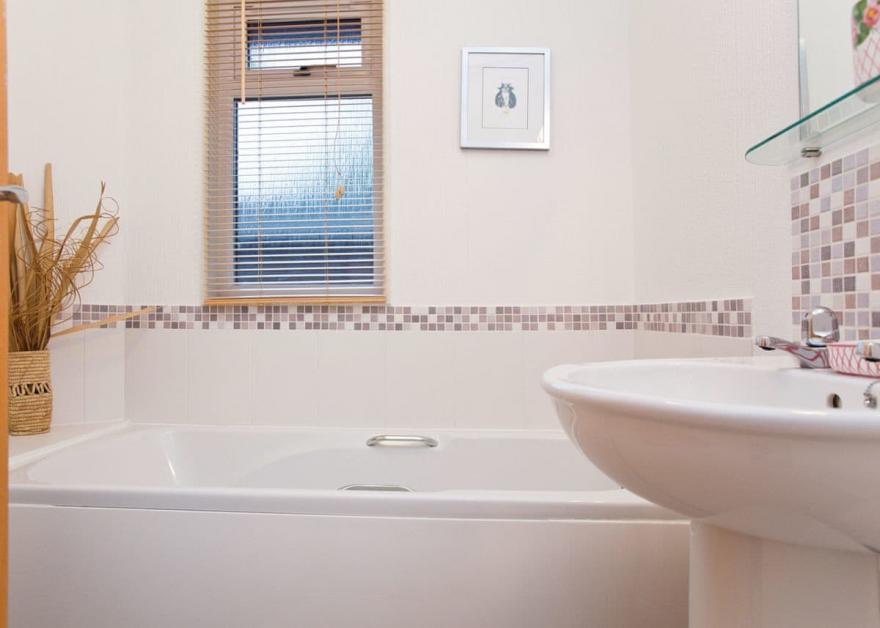 Country Lodge Six VIP