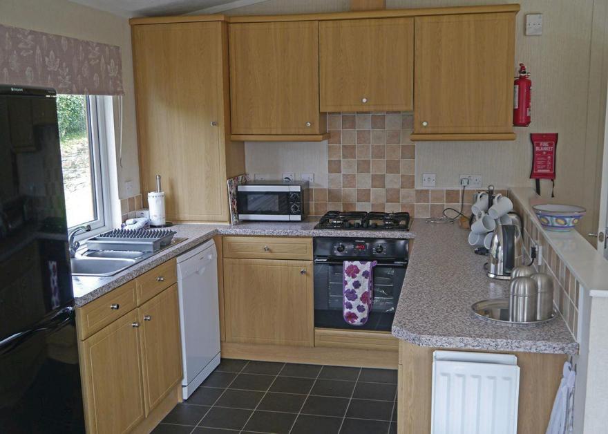 Country Lodge Six VIP