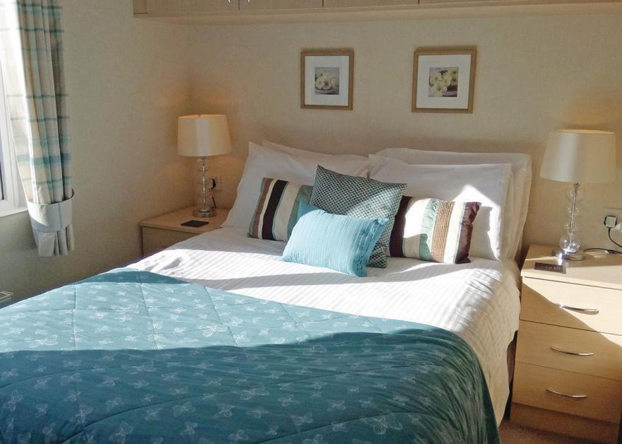 Country Lodge Six VIP