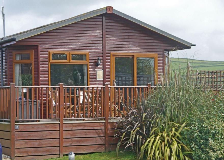 Country Lodge Six VIP