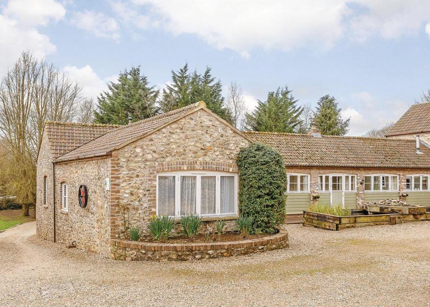 The Byre Cottage with Hot Tub