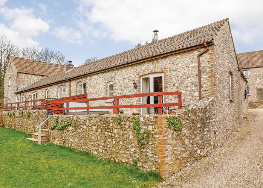 The Byre Cottage with Hot Tub