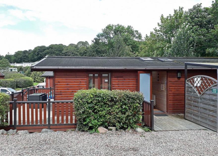 Rowans Deluxe Skyline Lodge