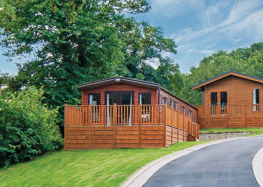 Country Holiday Home Four VIP Platinum