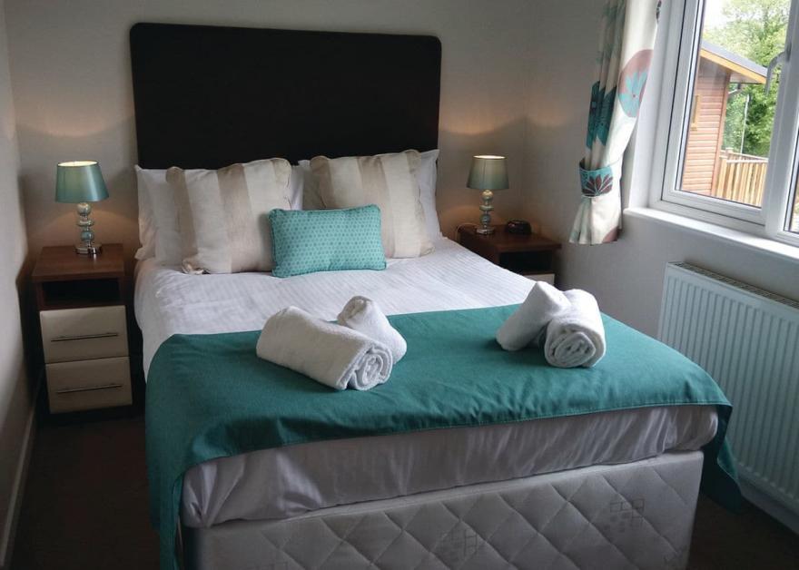 Country Lodge Six Platinum