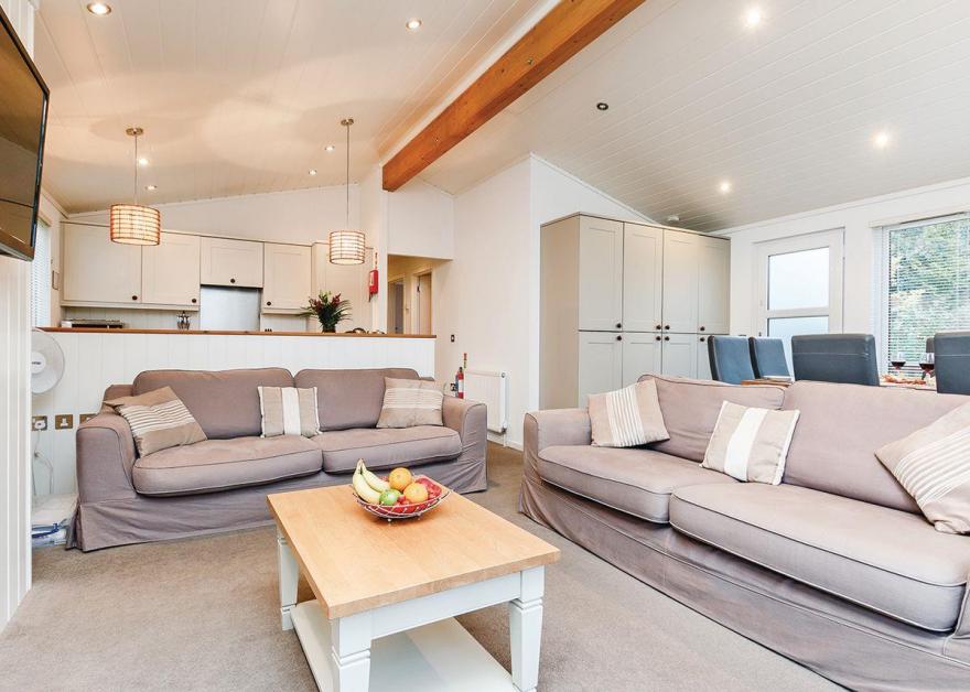 Glastonbury Lodge Premier