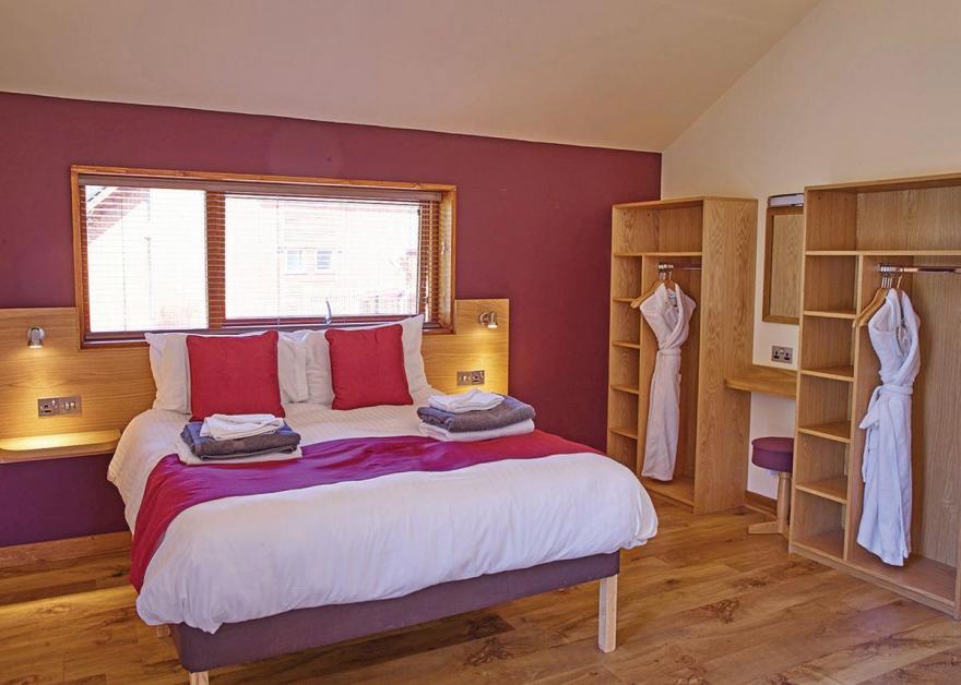 Cropton Golden Oak 1