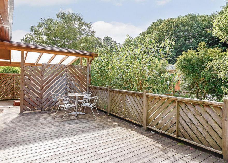 Coombe Premier Lodge